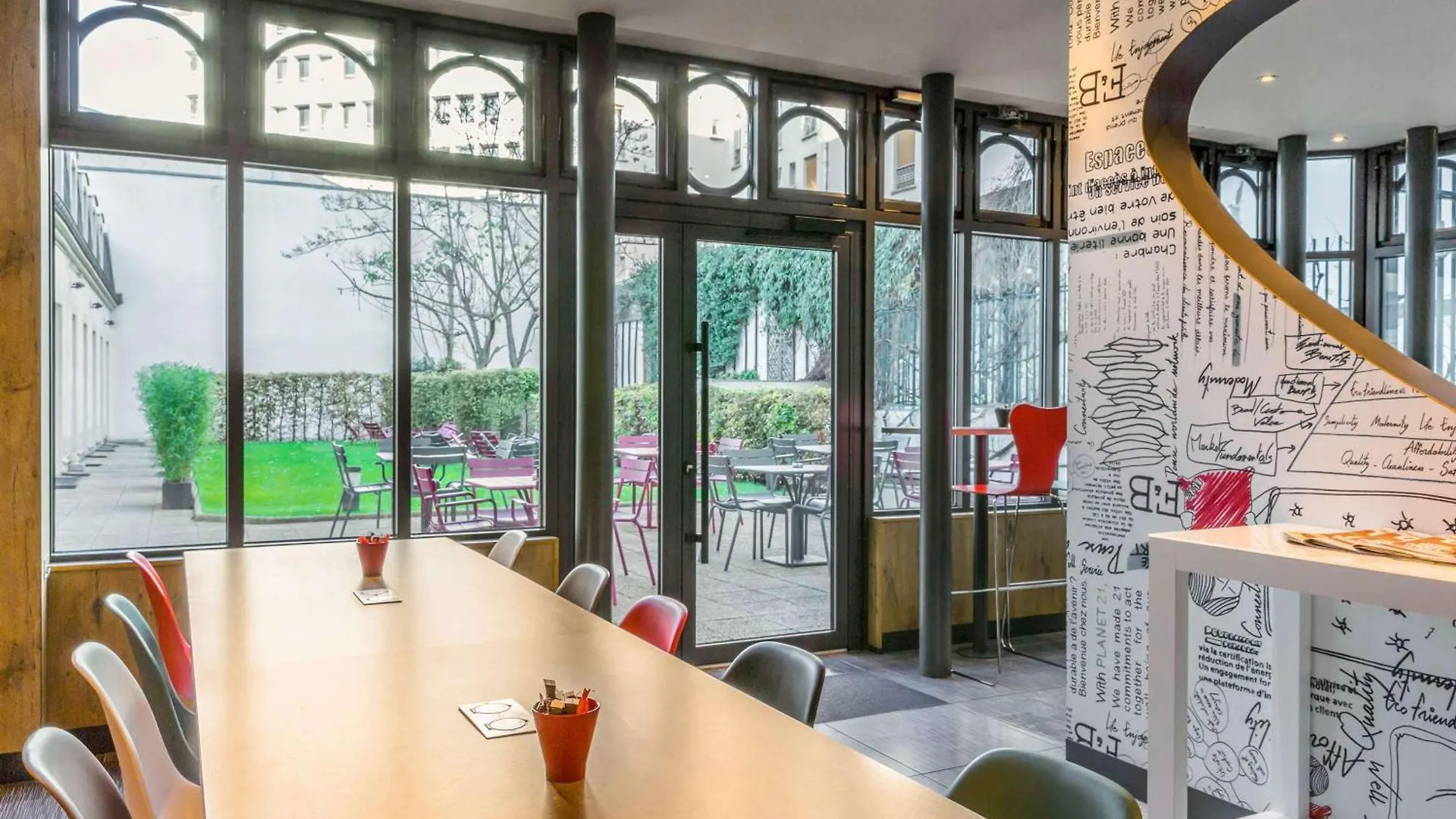 Ibis Gare De Lyon Ledru Rollin 3* Parijs